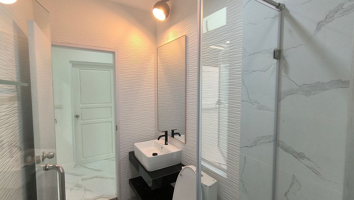 ขายบ้านนวมินทร์ รามอินทรา : ไลฟ์ บางกอก บลูเลอวาร์ด รามอินทรา 23 / 4 ห้องนอน (ขาย), Life Bangkok Boulevard Ramintra 23 / 4 Bedrooms (FOR SALE) TAN840