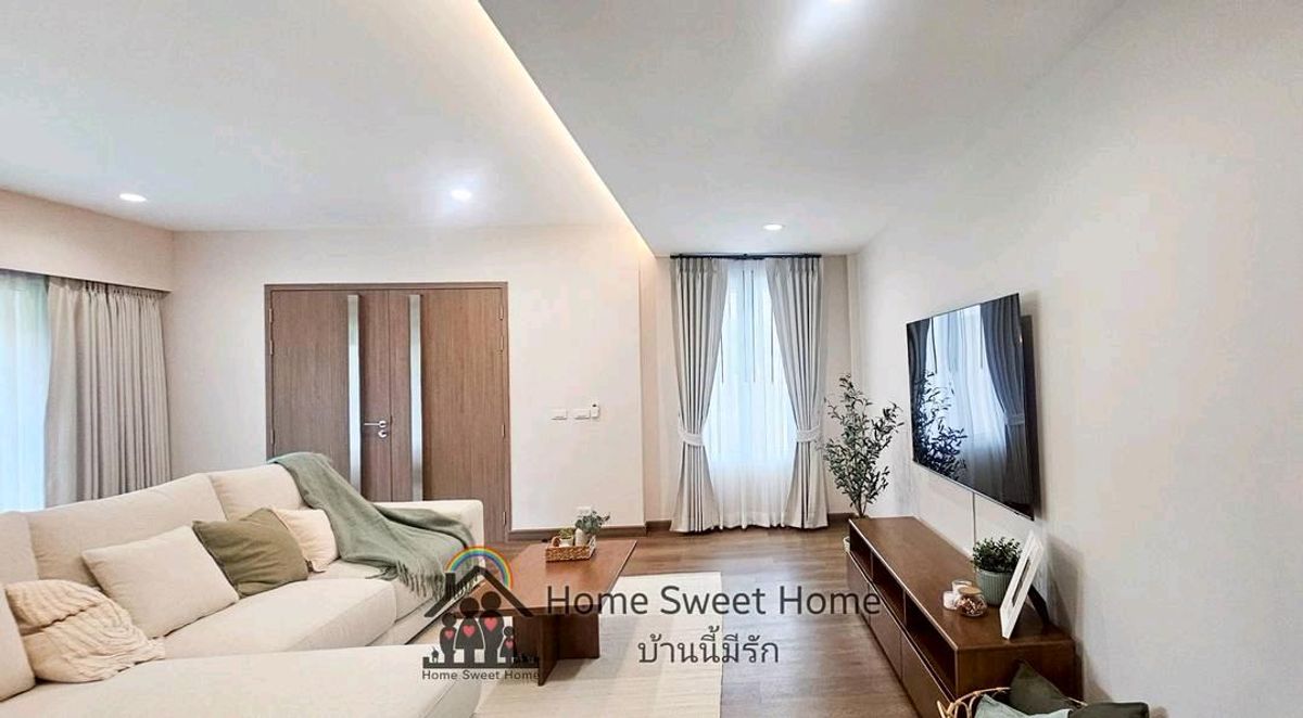 ให้เช่าบ้านสมุทรปราการ สำโรง : บ้านเดี่ยว บนถนนศรีนครินทร์ ลดาวัลย์ ศรีนครินทร์