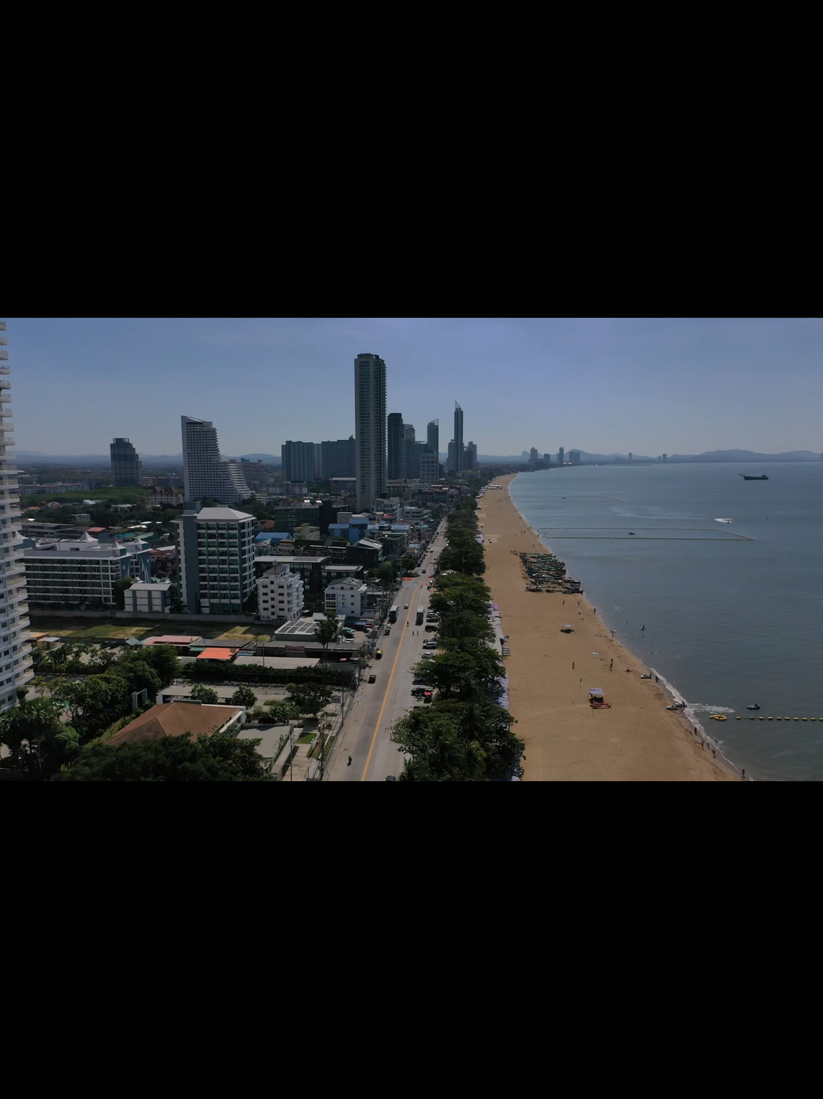 ขายที่ดินพัทยา บางแสน ชลบุรี สัตหีบ : ประกาศขายที่ดินเปล่า สนามกอล์ฟฟินิกซ์ บางละมุง ชลบุรี แปลงใหญ่ หน้ากว้าง ติดถนน