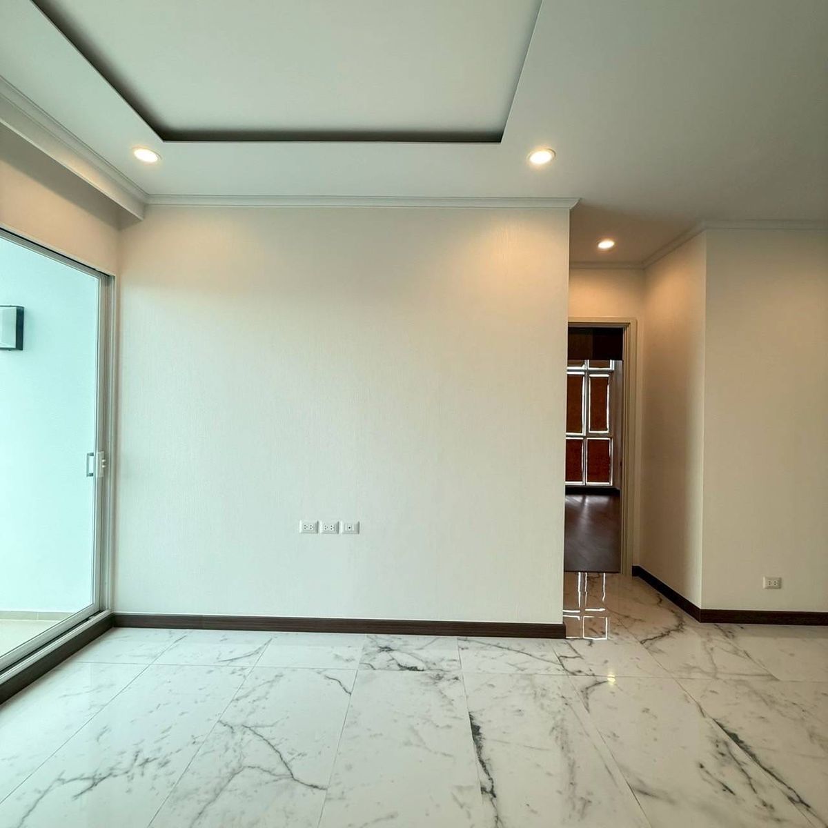 ขายคอนโดสีลม ศาลาแดง บางรัก : ✨ โอกาสพิเศษมาแล้ว!! Supalai Elite Surawong ห้อง Rare Unit พร้อมขายทันที ✔