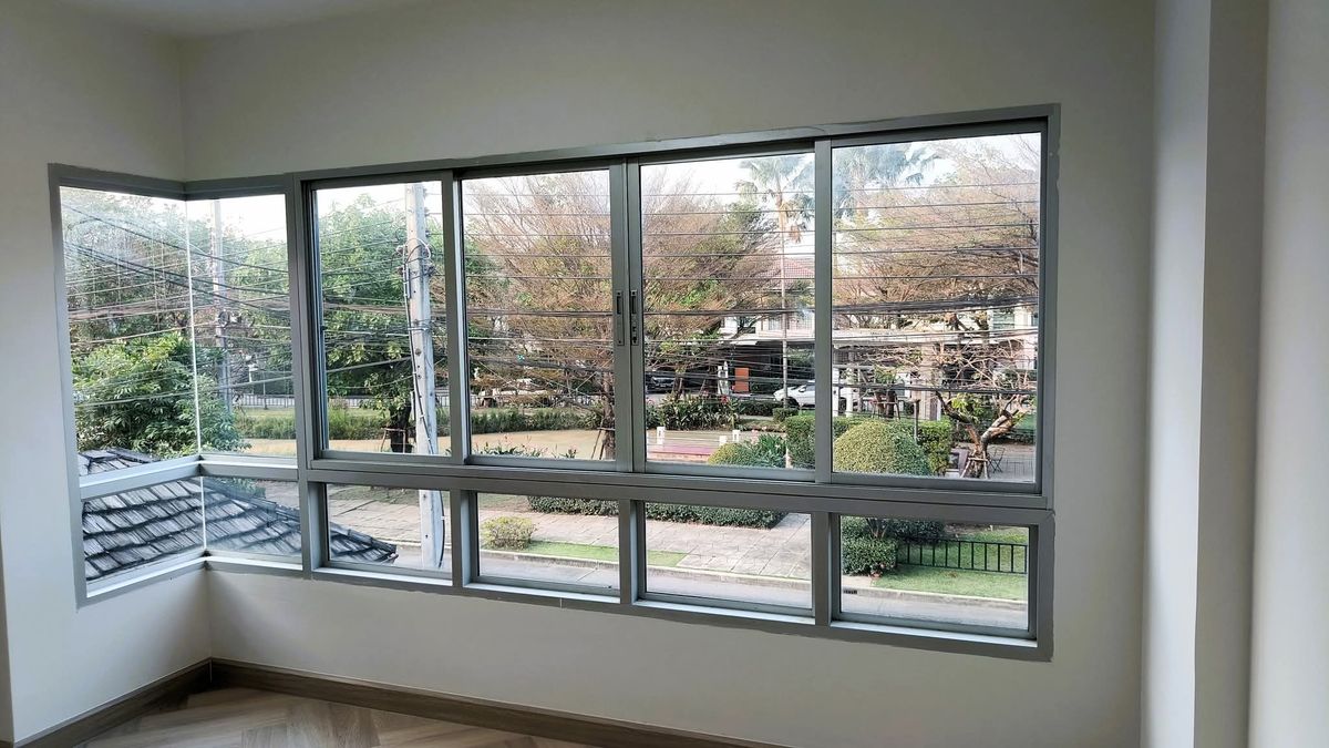 ขายบ้านนวมินทร์ รามอินทรา : ไลฟ์ บางกอก บลูเลอวาร์ด รามอินทรา 23 / 4 ห้องนอน (ขาย), Life Bangkok Boulevard Ramintra 23 / 4 Bedrooms (FOR SALE) TAN840