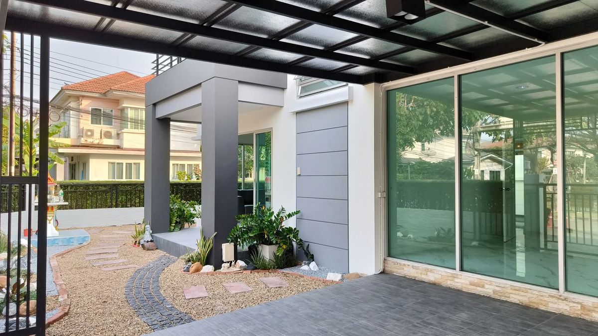 ขายบ้านนวมินทร์ รามอินทรา : ไลฟ์ บางกอก บลูเลอวาร์ด รามอินทรา 23 / 4 ห้องนอน (ขาย), Life Bangkok Boulevard Ramintra 23 / 4 Bedrooms (FOR SALE) TAN840