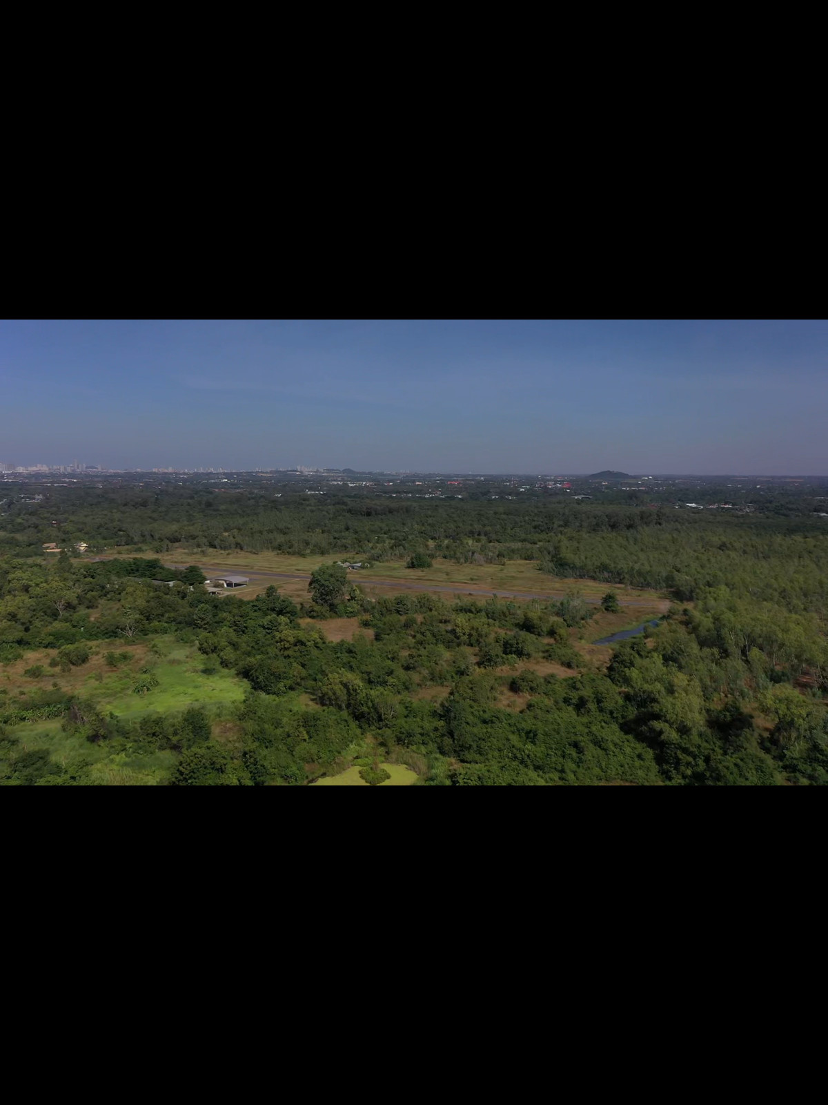 ขายที่ดินพัทยา บางแสน ชลบุรี สัตหีบ : ประกาศขายที่ดินเปล่า สนามกอล์ฟฟินิกซ์ บางละมุง ชลบุรี แปลงใหญ่ หน้ากว้าง ติดถนน