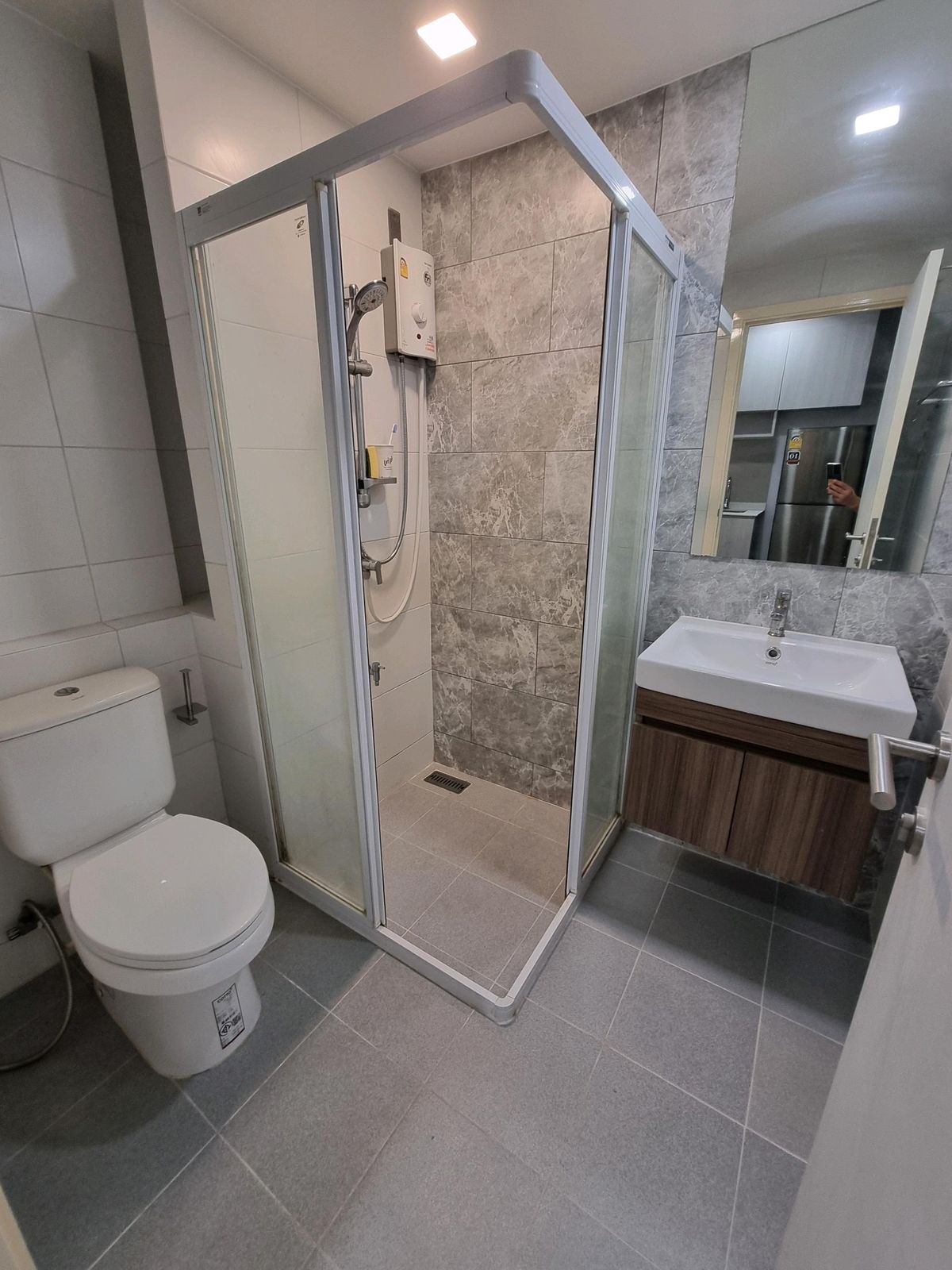 ให้เช่าคอนโดรัชดา ห้วยขวาง : 🔥ให้เช่าด่วน 🔥IVORY Ratchada ห้องสวย เฟอร์นิเจอร์ครบ พร้อมเข้าอยู่ ❗