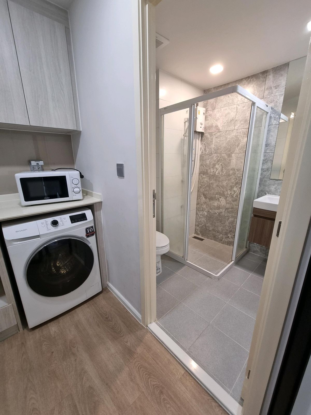 ให้เช่าคอนโดรัชดา ห้วยขวาง : 🔥ให้เช่าด่วน 🔥IVORY Ratchada ห้องสวย เฟอร์นิเจอร์ครบ พร้อมเข้าอยู่ ❗