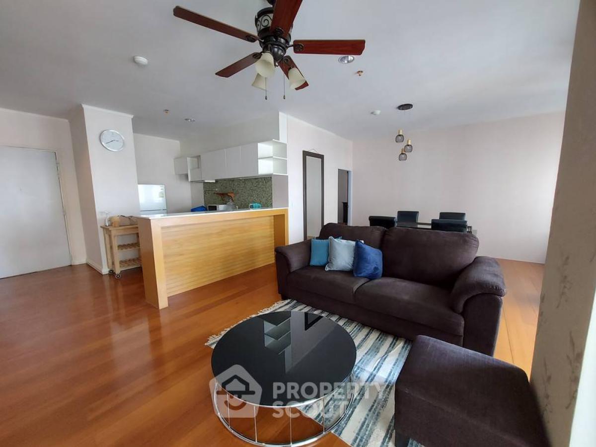 For SaleCondoPattanakan, Srinakarin : 3-BR Condo at The Fourwings Residence in Hua Mak