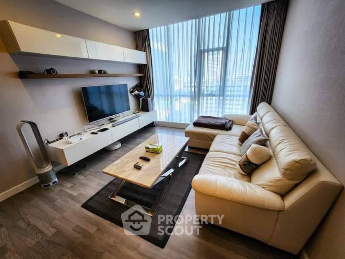 ขายคอนโดสาทร นราธิวาส : คอนโด 2-ห้องนอน ที่ เดอะ รูม สาทร ใกล้ BTS เซนต์หลุยส์