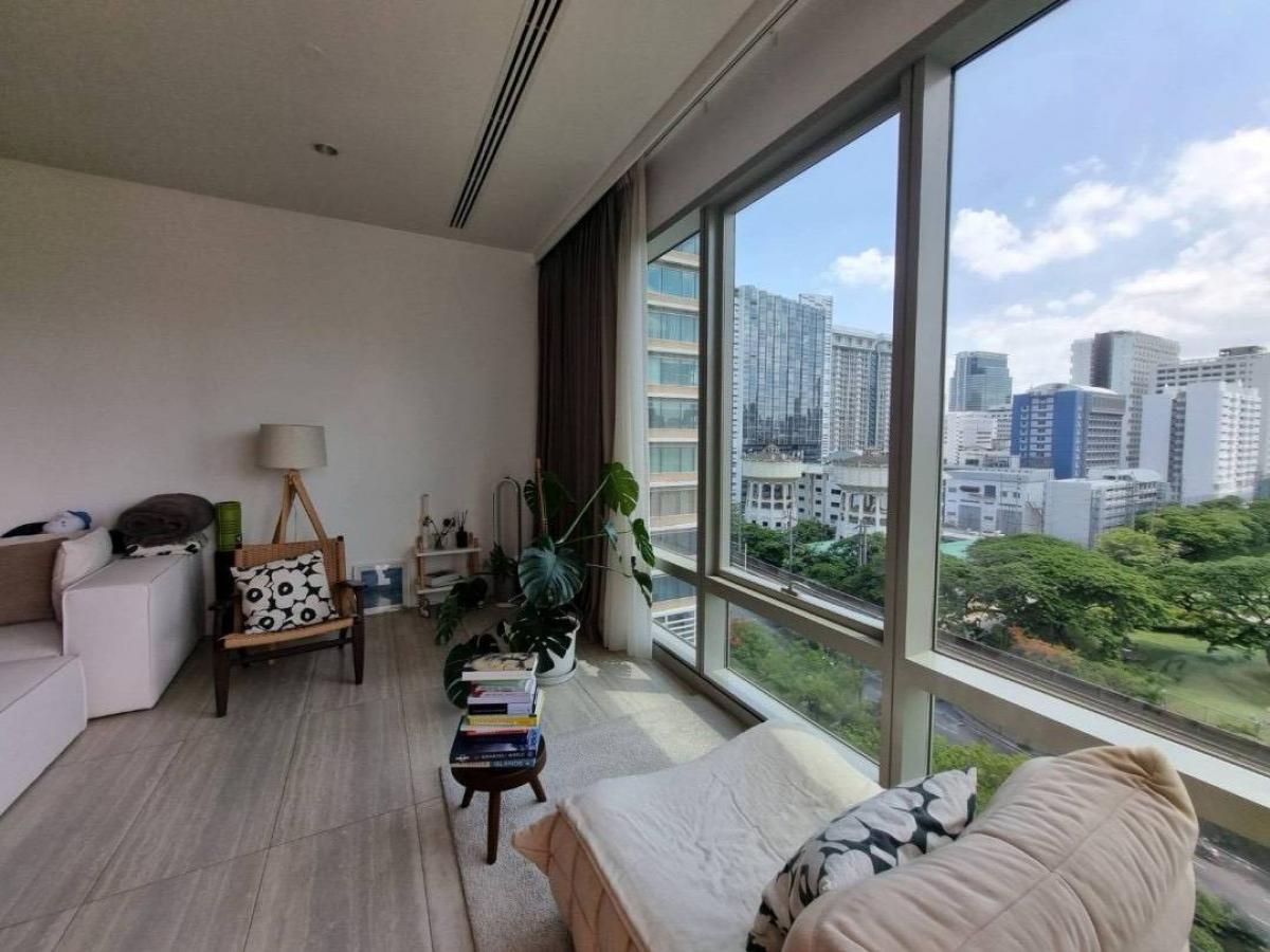 For SaleCondoWitthayu, Chidlom, Langsuan, Ploenchit : Luxury condo with 2 bedrooms in the heart of Ratchadamri!Beautiful view, prime location, near BTS starting at 48 million.