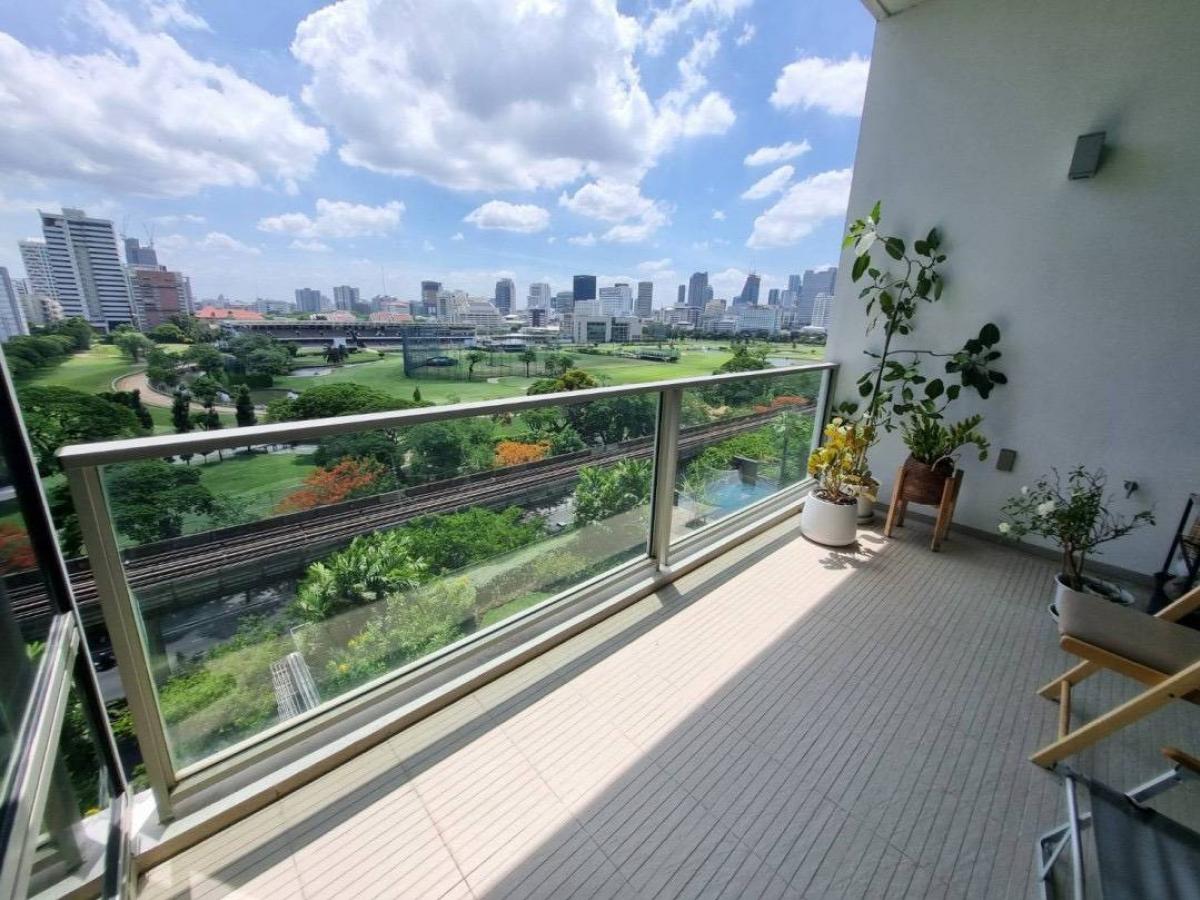 For SaleCondoWitthayu, Chidlom, Langsuan, Ploenchit : Luxury condo with 2 bedrooms in the heart of Ratchadamri!Beautiful view, prime location, near BTS starting at 48 million.