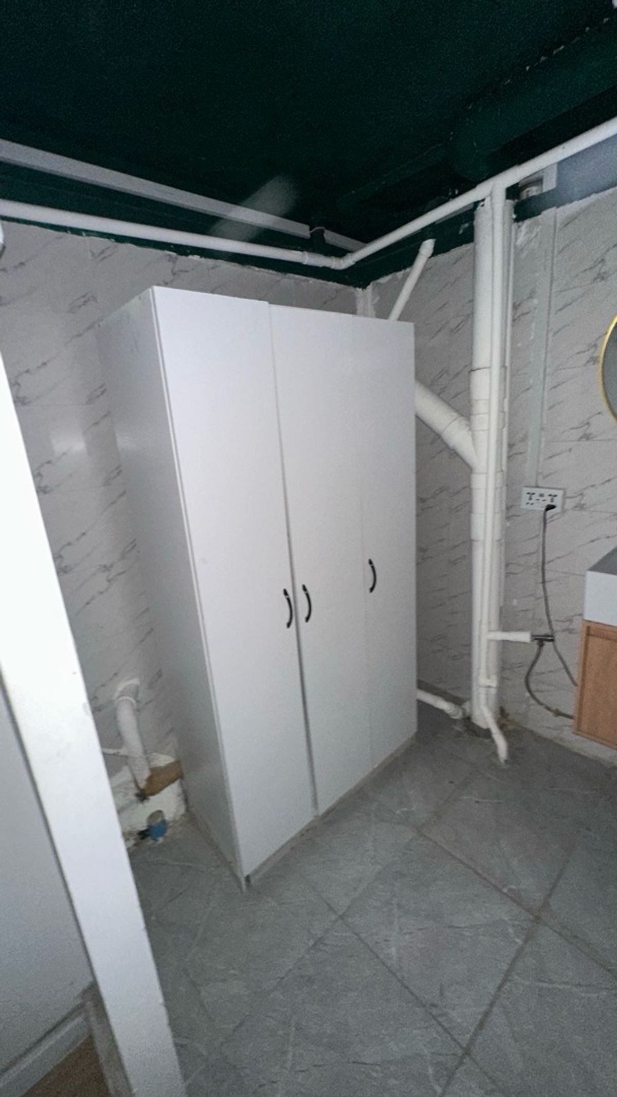 ให้เช่าร้านค้า/ตลาดนัดสุขุมวิท อโศก ทองหล่อ : 🏢 ให้เช่าพื้นที่ 2 ชั้น ทำเลเอกมัย พื้นที่ใช้สอยรวม: 216 ตร.ม.เหมาะสำหรับทำ ร้านเสริมสวย | ร้านอาหาร | คลินิก | สปา