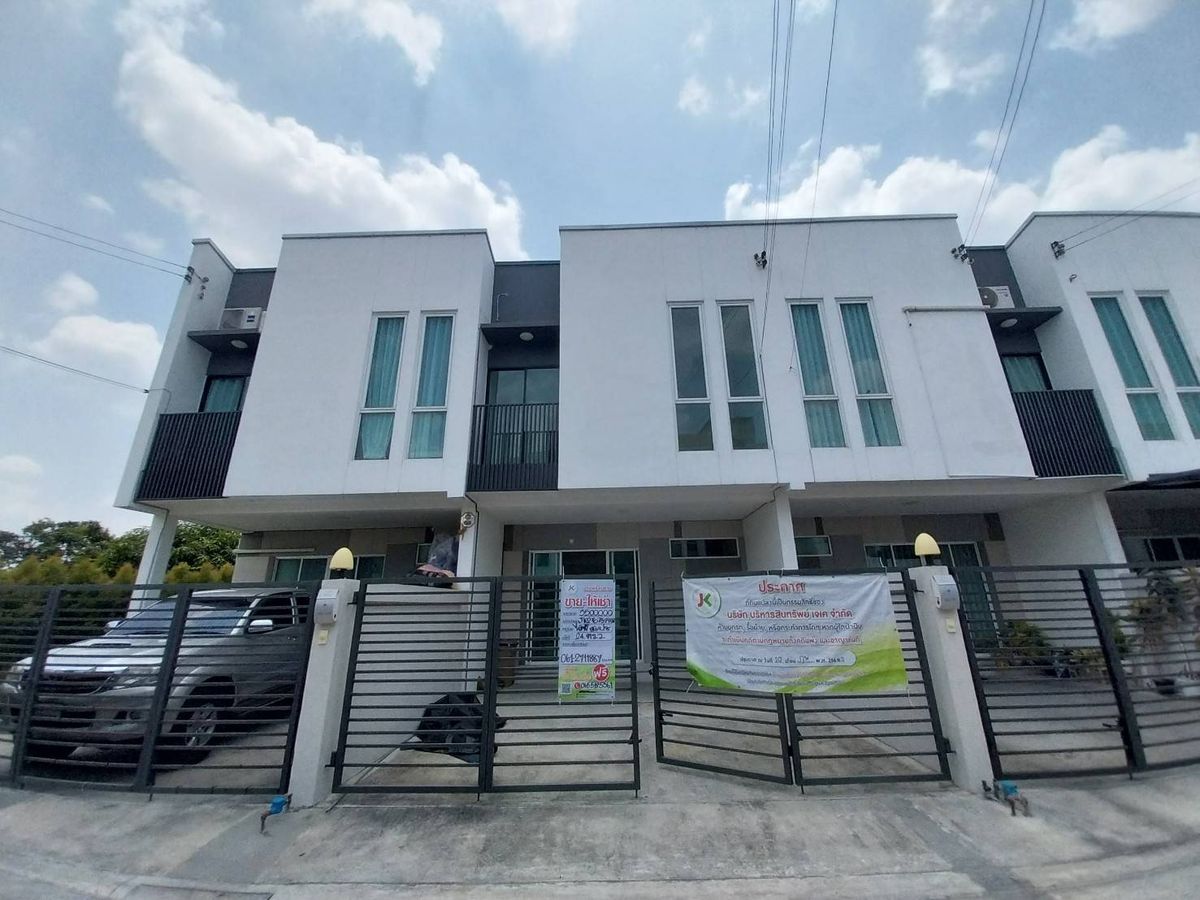 ขายทาวน์โฮมวิภาวดี ดอนเมือง หลักสี่ : JK2 6752968 : ไลฟ์ สเปซ ดอนเมือง-สรงประภา
