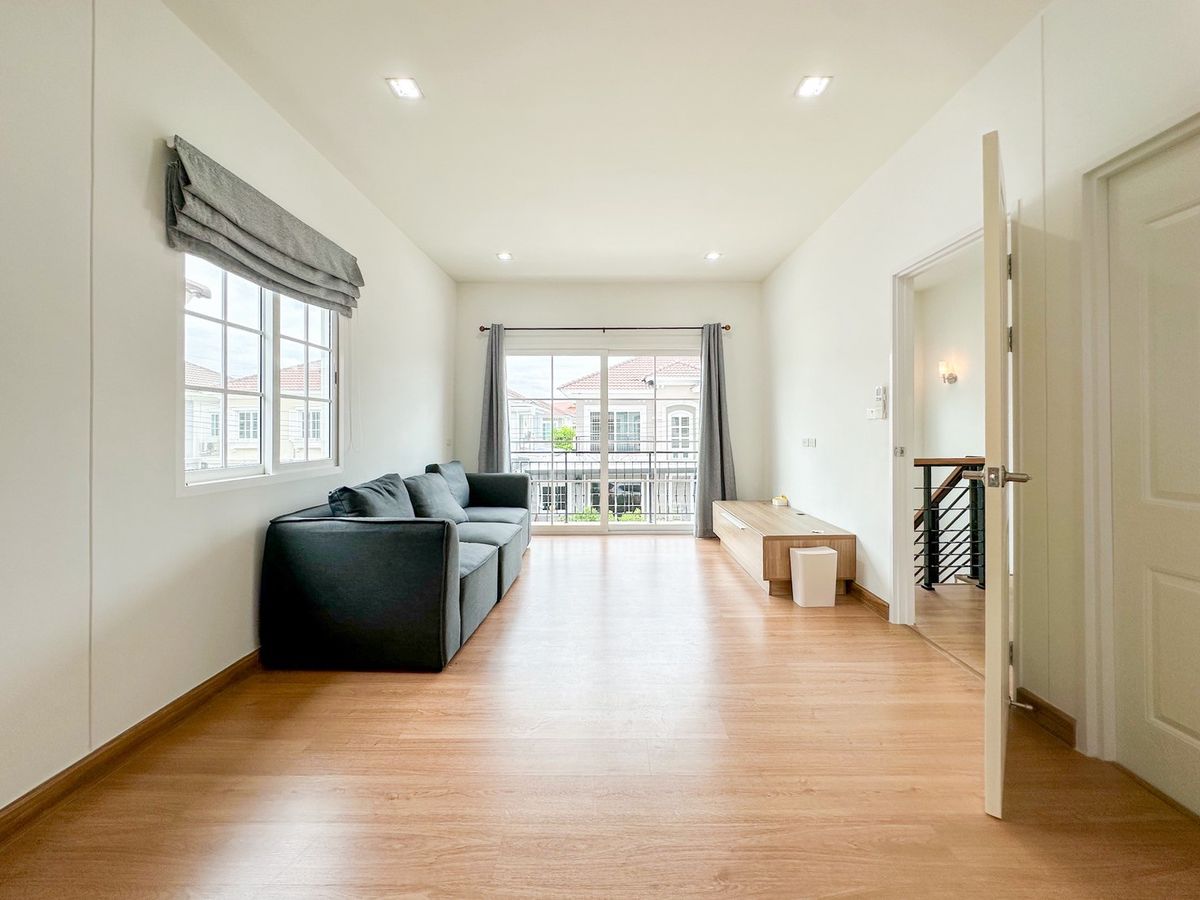 ขายบ้านท่าพระ ตลาดพลู วุฒากาศ : 🏡✨ ราคาดีที่สุด! บ้านแฝด GoldenNeoสาทรกัลปพฤกษ์ - บ้านมือ 1 ไม่เคยเข้าอยู่! ✨🏡