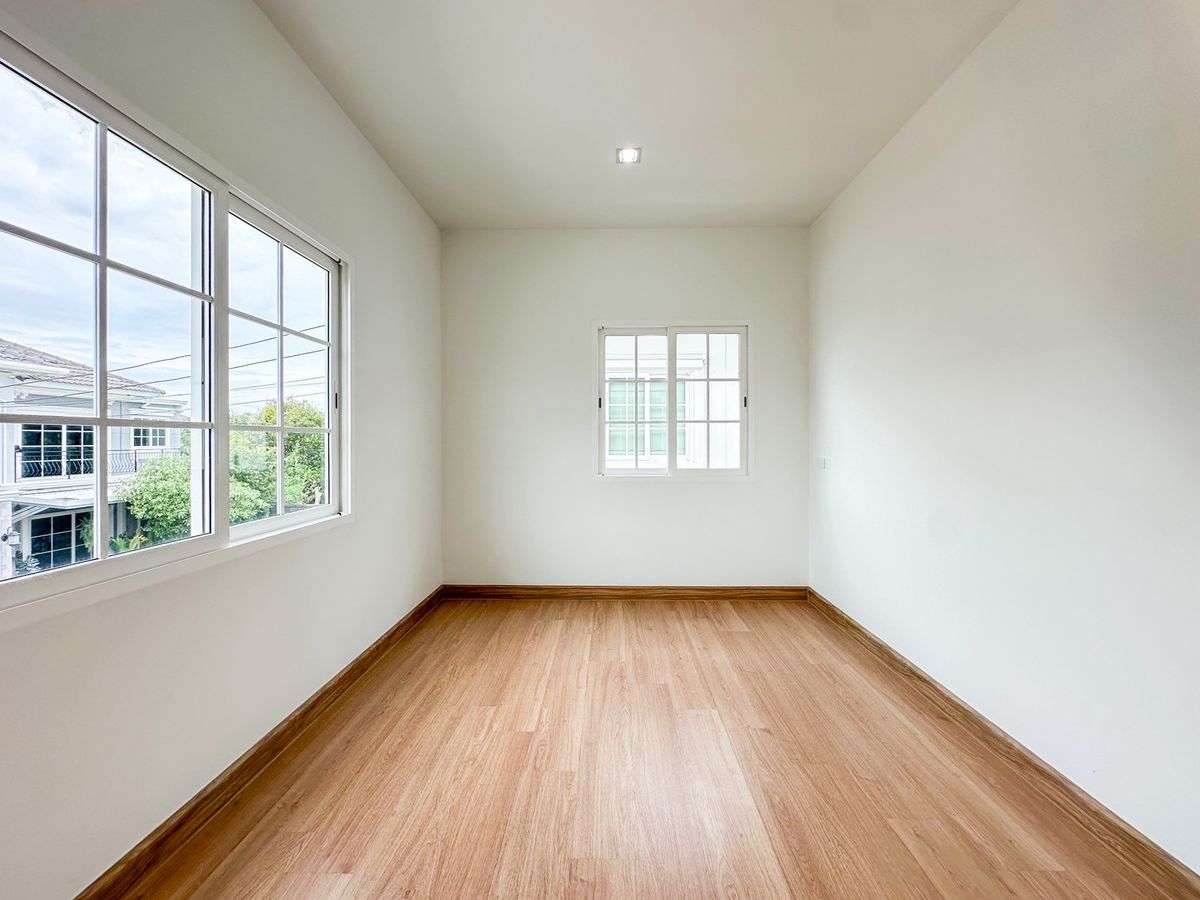 ขายบ้านท่าพระ ตลาดพลู วุฒากาศ : 🏡✨ ราคาดีที่สุด! บ้านแฝด GoldenNeoสาทรกัลปพฤกษ์ - บ้านมือ 1 ไม่เคยเข้าอยู่! ✨🏡