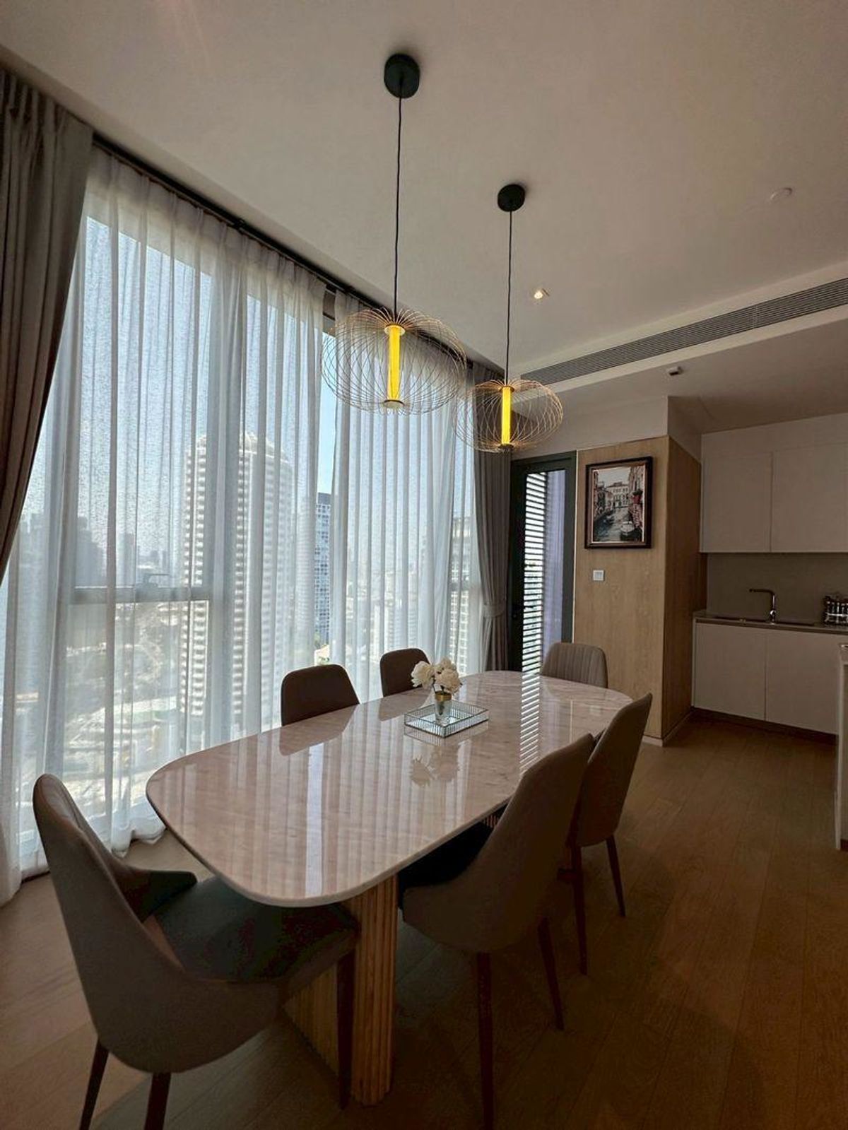 ให้เช่าคอนโดสุขุมวิท อโศก ทองหล่อ : LTHC13041 – Condo for Rent (คอนโดให้เช่า) at The Strand Thonglo (เดอะ สแตรนด์ ทองหล่อ) Size 91 sqm. 2 Bed 2 Bath Near BTS Thonglor ONLY 140K/Month