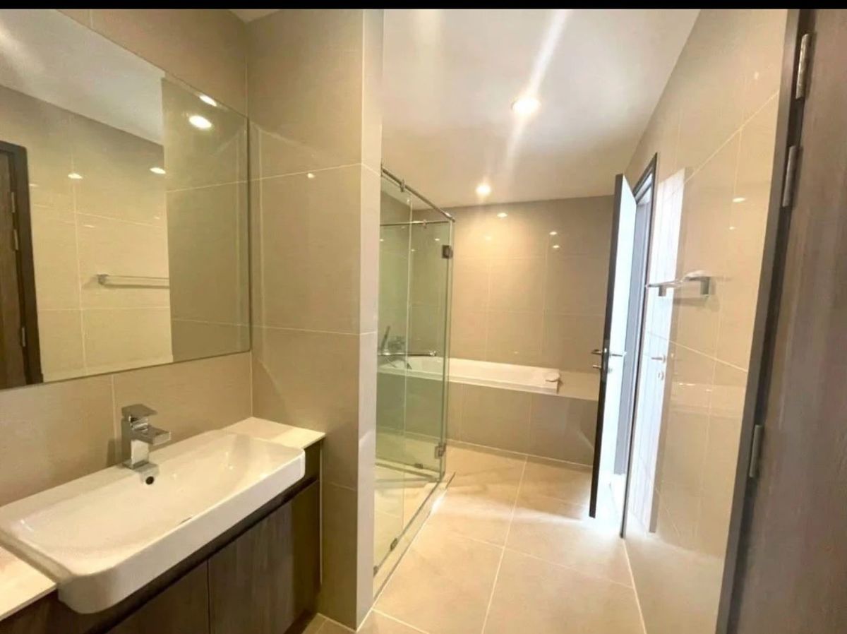 ขายคอนโดอ่อนนุช อุดมสุข : ขายคอนโด IDEO Mobi Sukhumvit 66  ราคา 6,390,000 บาท [NCs250807]