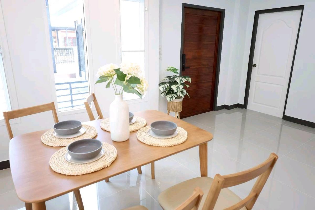 For SaleHouseNawamin, Ramindra : 2 storey detached house, Neblo home village behind the Sukhaphiban 5 corner near the Chatu Choti Expressway Sarasas Wittayai School, Nawamin Benjamarachalai School, Big C Sai Mai Makro Lotus Renovate is ready. Modern style