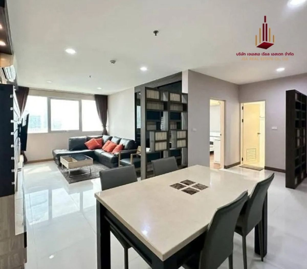 ให้เช่าคอนโดสาทร นราธิวาส : ✨ For Rent: St. Louis Grand Terrace Condo ✨ 💰 Only 45,000 THB/month