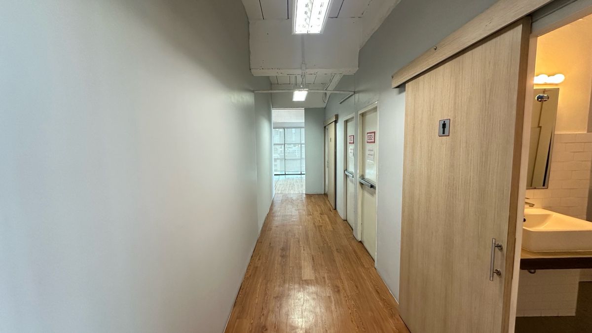 For RentOfficeSukhumvit, Asoke, Thonglor : 🏢 Office Space for Rent, 320 sq.m. in Thonglor