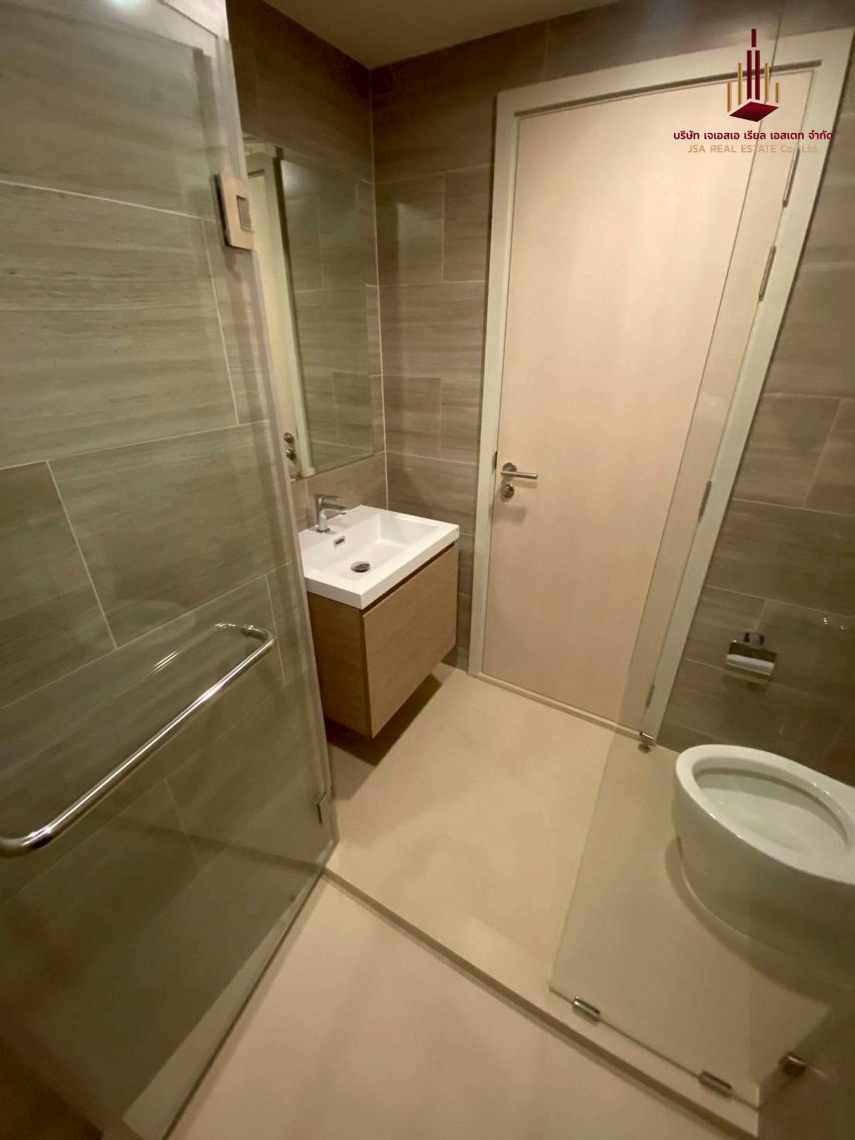 For RentCondoRama9, Petchburi, RCA : ✨ For Rent: Maestro 03 Ratchada -Rama 9 Condo ✨ 💰 💰 17,000 THB/Month