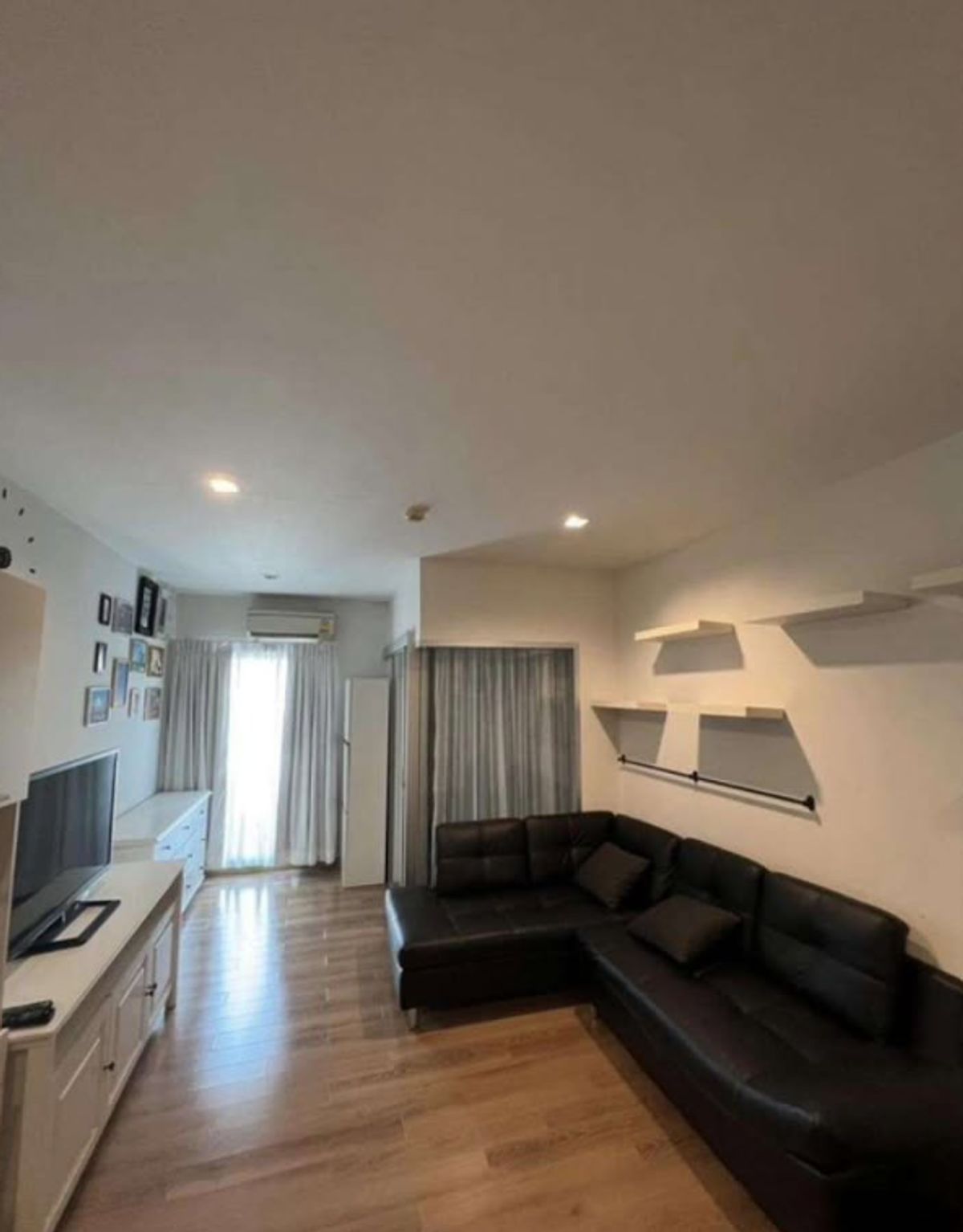 ขายคอนโดสยาม จุฬา สามย่าน : The Seed Memories Siam 41 sq.m. Eng 中 日 Please add LINE ID @806qphgn o8415o5483