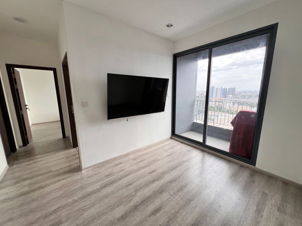 ขายคอนโดอ่อนนุช อุดมสุข : ขายคอนโด IDEO Mobi Sukhumvit 66  ราคา 6,390,000 บาท [NCs250807]