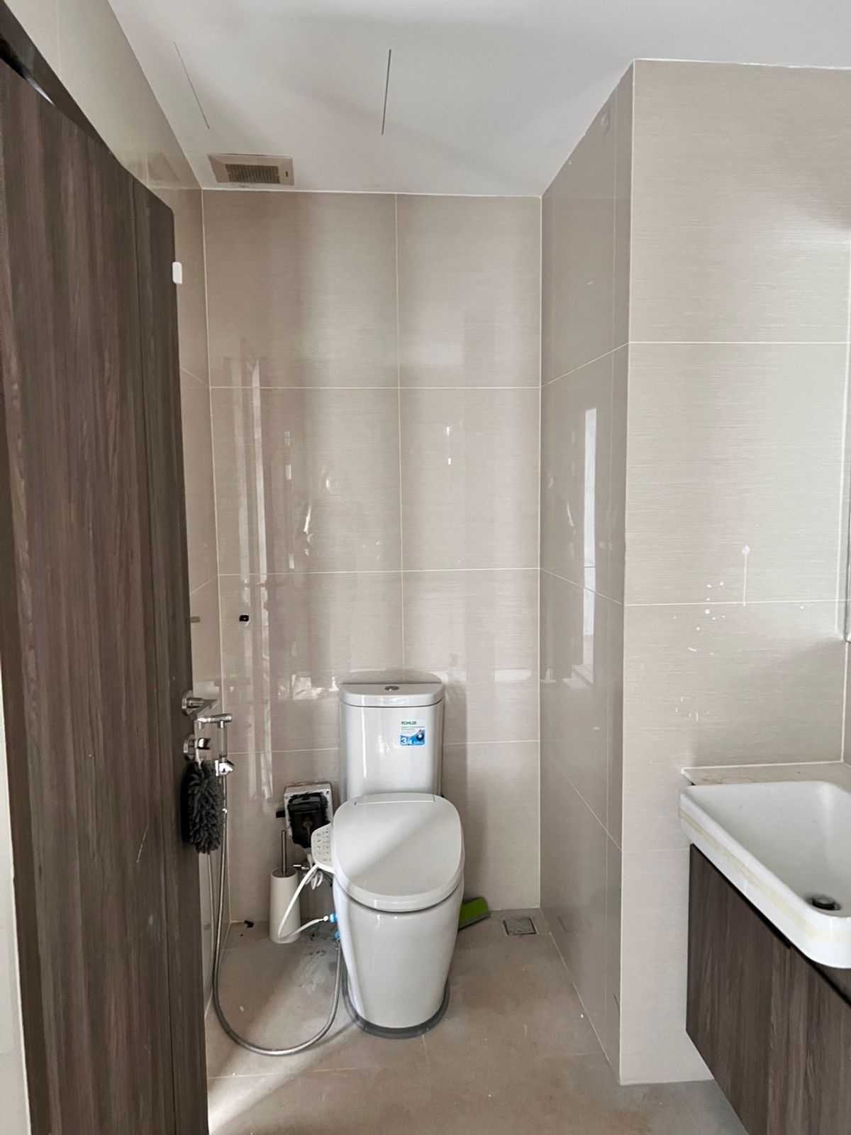 ขายคอนโดอ่อนนุช อุดมสุข : ขายคอนโด IDEO Mobi Sukhumvit 66  ราคา 6,390,000 บาท [NCs250807]