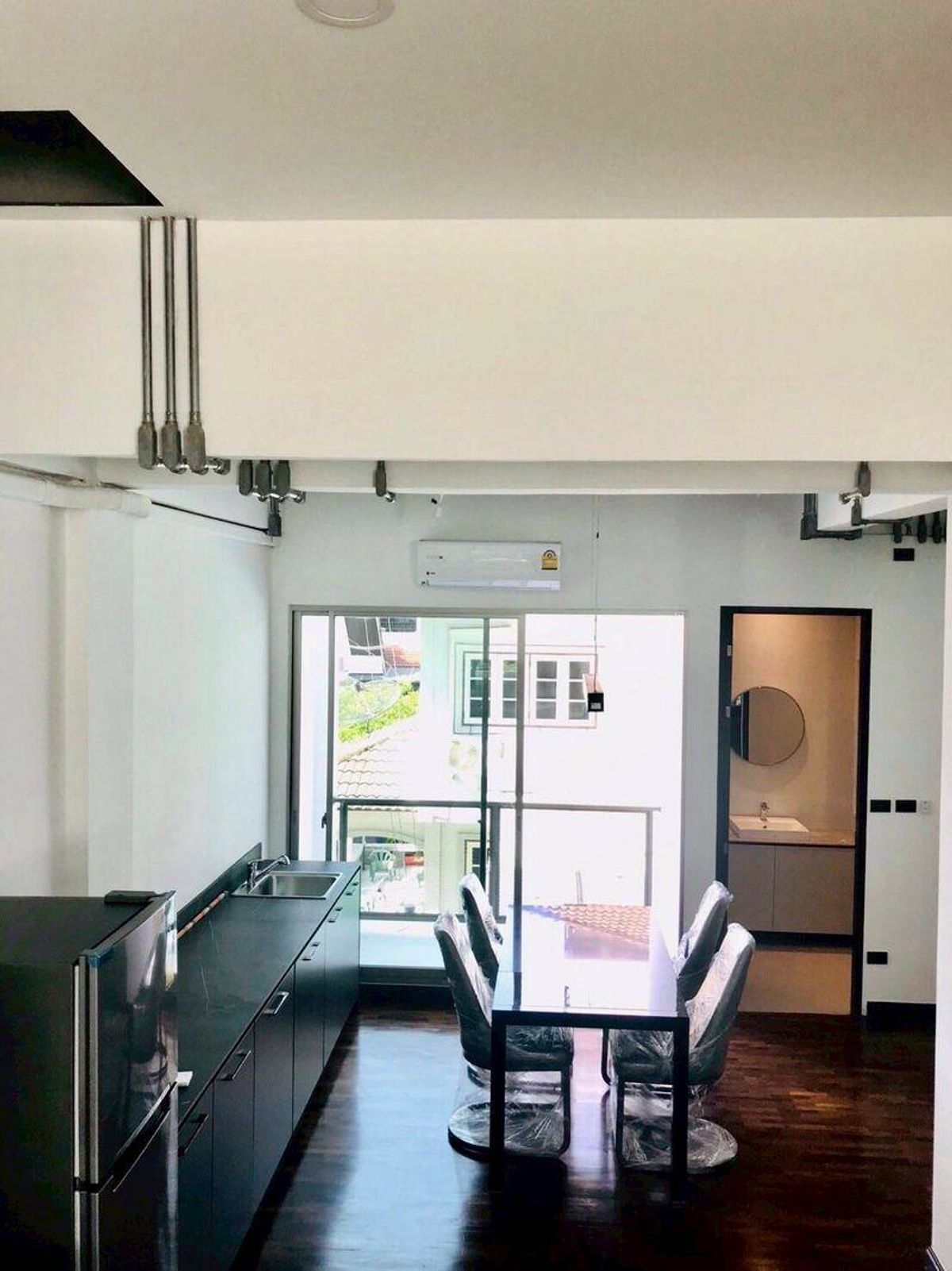 ขายบ้านสุขุมวิท อโศก ทองหล่อ : LTHC13043 – Townhome for Sale (ทาวน์โฮมขาย) in Thonglor (ทองหล่อ) Size 180 sqm. 3 Bed 3 Bath ONLY 26MB