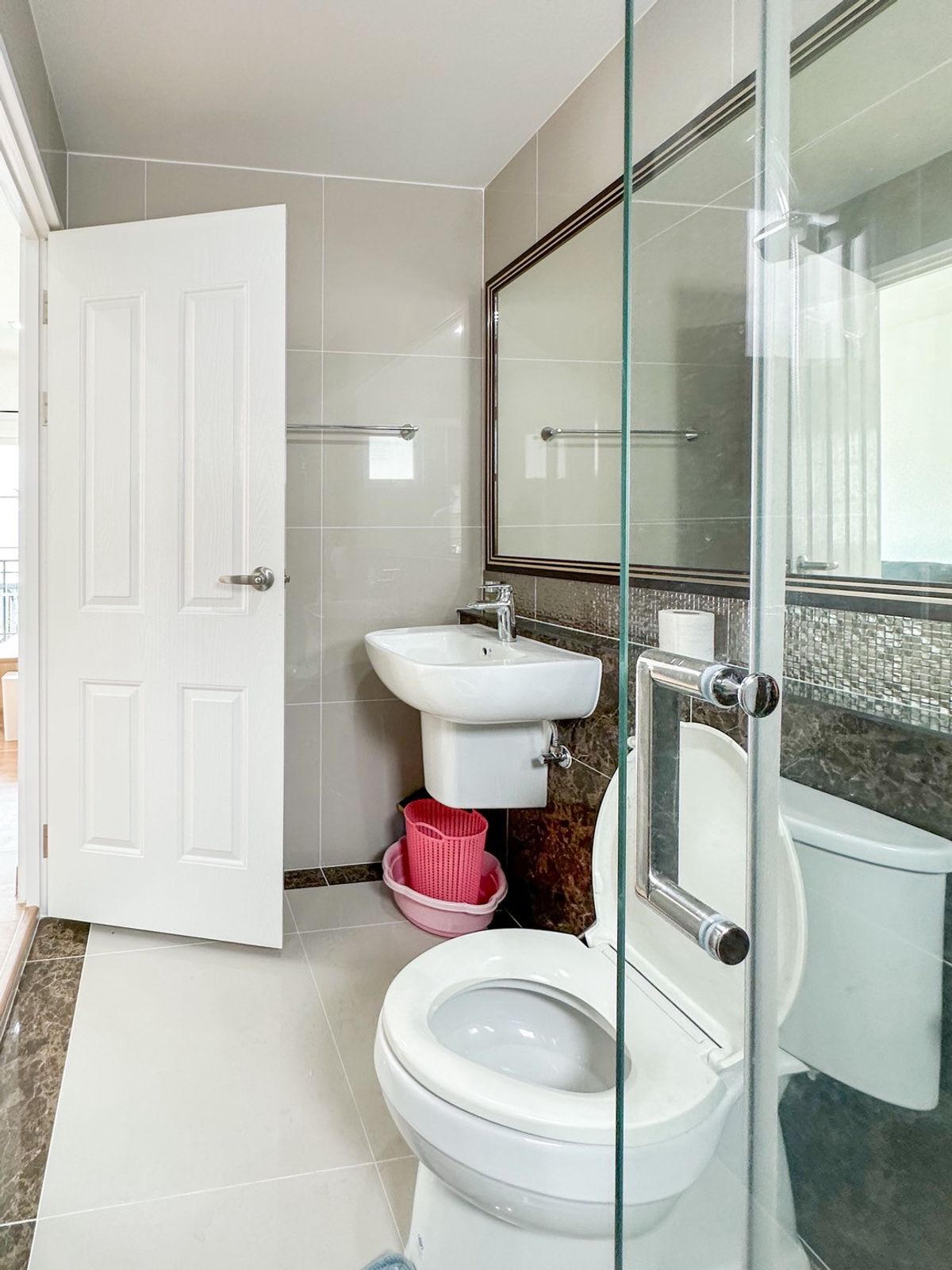 ขายบ้านท่าพระ ตลาดพลู วุฒากาศ : 🏡✨ ราคาดีที่สุด! บ้านแฝด GoldenNeoสาทรกัลปพฤกษ์ - บ้านมือ 1 ไม่เคยเข้าอยู่! ✨🏡