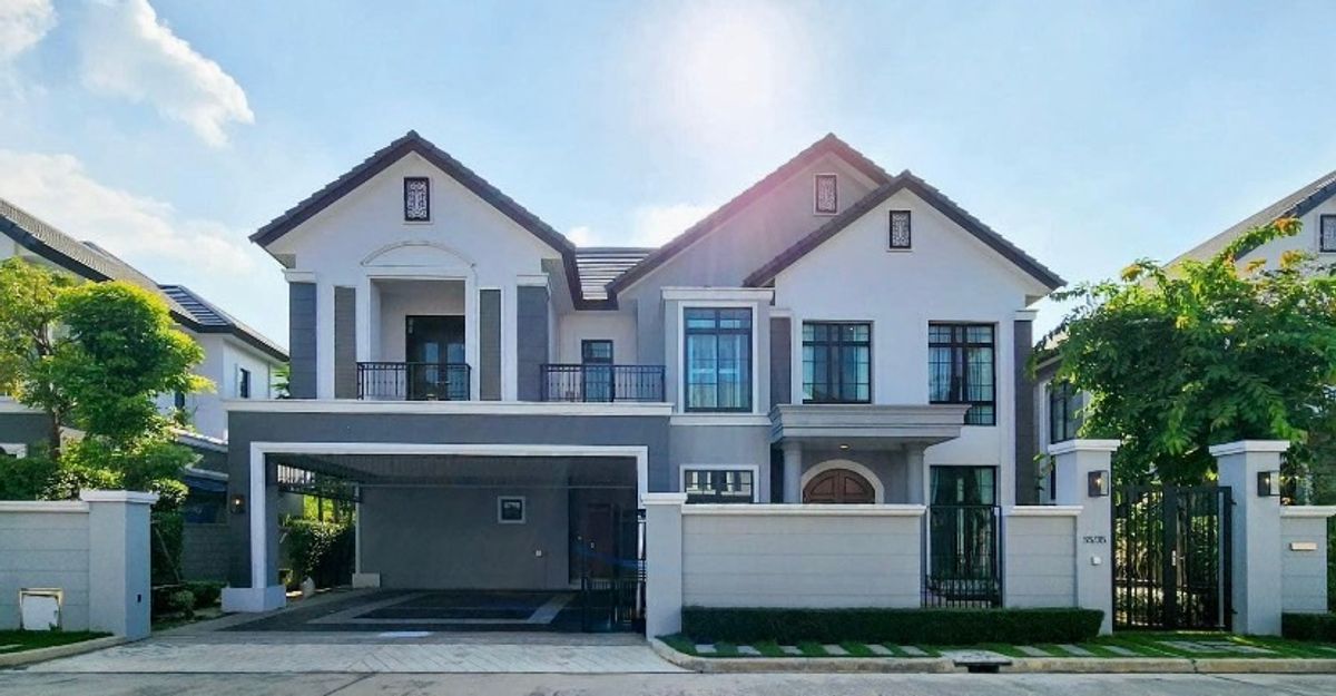 For RentHousePattanakan, Srinakarin : For RENT - Single House at the Pazzo Srinagarindra