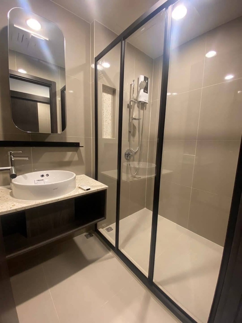 For RentCondoRatchadapisek, Huaikwang, Suttisan : 🔥Urgent for rent🔥XT Huai Khwang, corner room, unblocked view, fully furnished, ready to move in, near MRT Huai Khwang