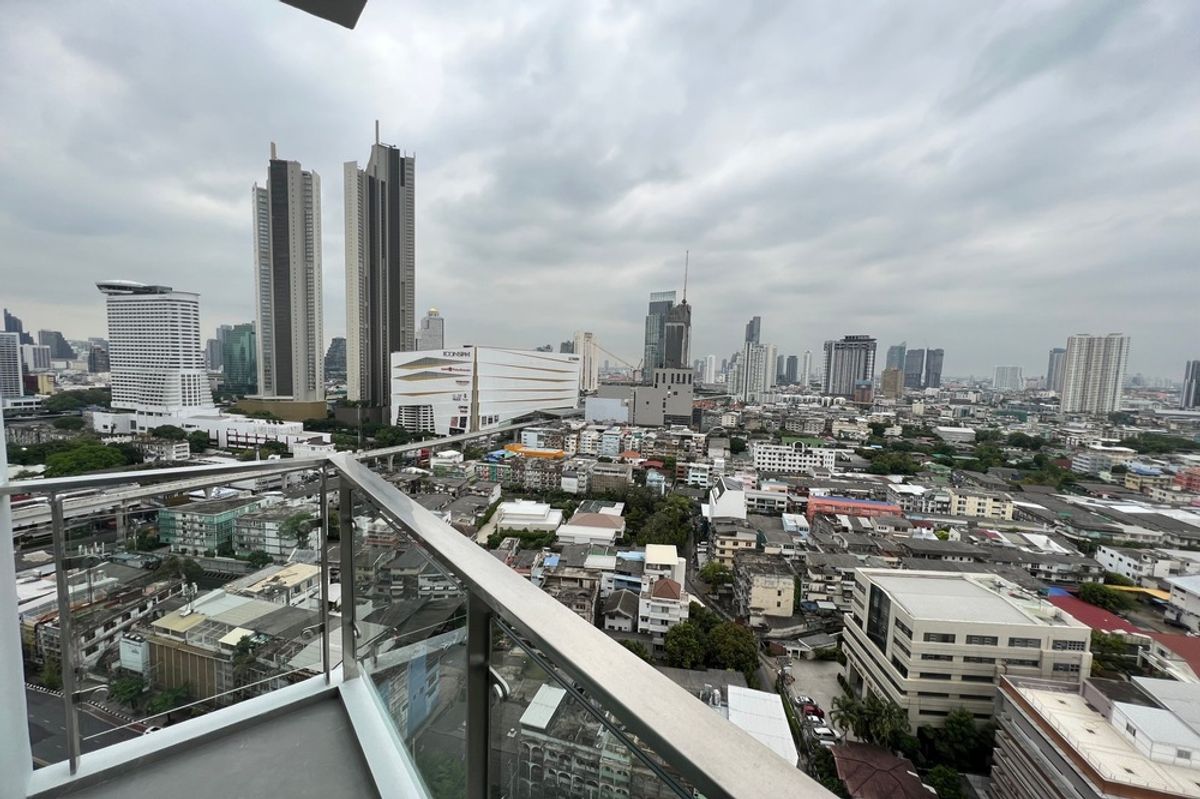 For SaleCondoWongwianyai, Charoennakor : 🔥 For Sale !!🔥 Code C20221206498..........Supalai Premier Charoen Nakhon, 2 bedroom, 2 bathroom, high floor 21++, Parlty Furnished, Special Deal!!📣📣