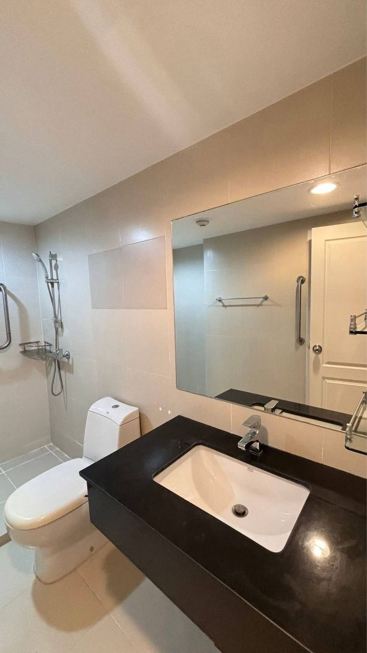 For SaleCondoRama9, Petchburi, RCA : Foreigner Quota Condo for sale Belle Grand Rama 9 Price 6,700,000 baht [JZS250717]