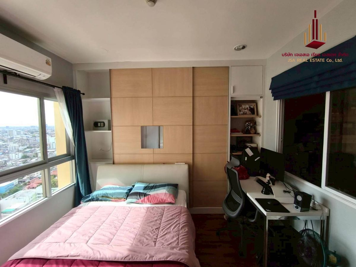 For SaleCondoWongwianyai, Charoennakor : ✨ For Sale: Q House Sathorn Condo ✨ 💰 ONLY 4,200,000 THB