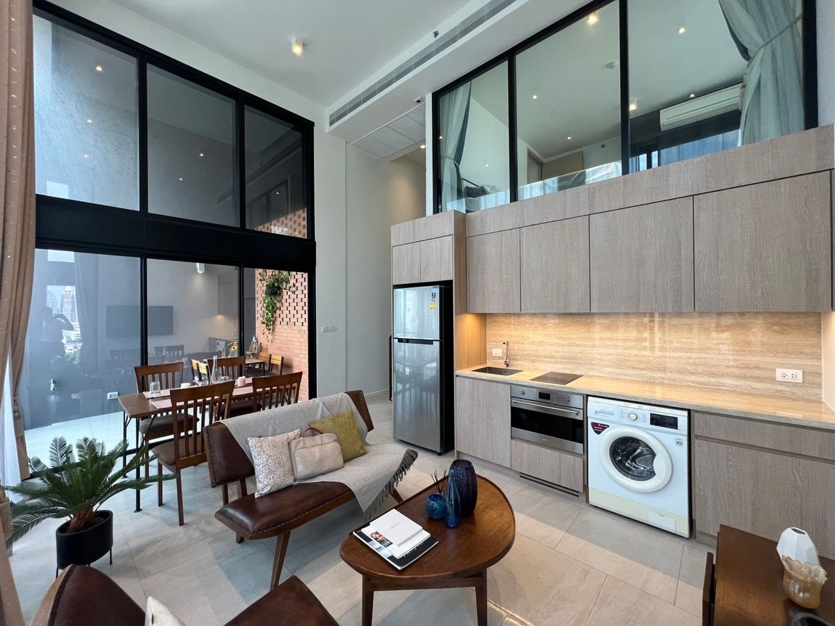 ให้เช่าคอนโดสีลม ศาลาแดง บางรัก : for rent The loft silom // 2b1b // 71 sq.m