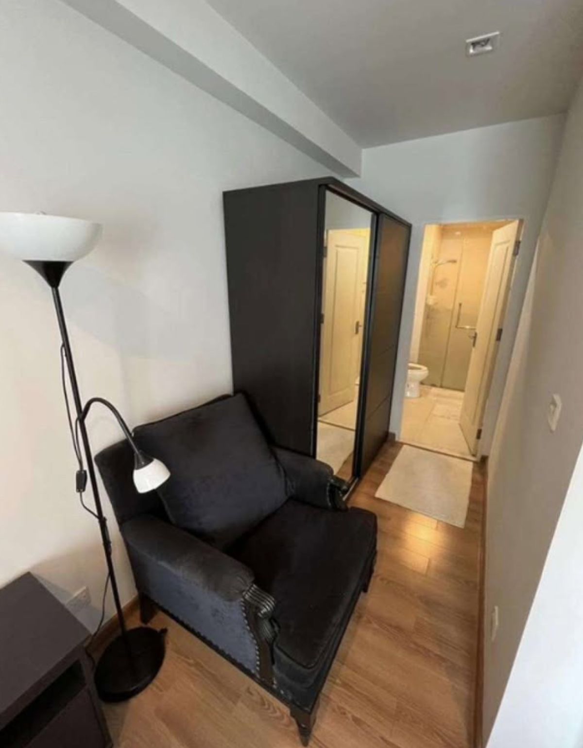 ขายคอนโดสยาม จุฬา สามย่าน : The Seed Memories Siam 41 sq.m. Eng 中 日 Please add LINE ID @806qphgn o8415o5483