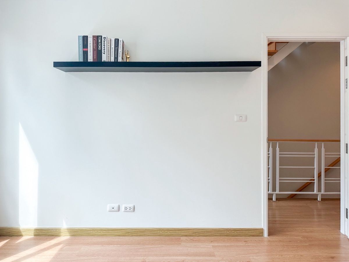 For SaleTownhomePattanakan, Srinakarin : 🏡✨ Patio Phatthanakan 38 Renovate! Beautiful built -in kitchen! There are all air conditioners! ✨🏡