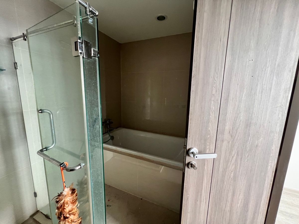 ขายคอนโดอ่อนนุช อุดมสุข : ขายคอนโด IDEO Mobi Sukhumvit 66  ราคา 6,390,000 บาท [NCs250807]