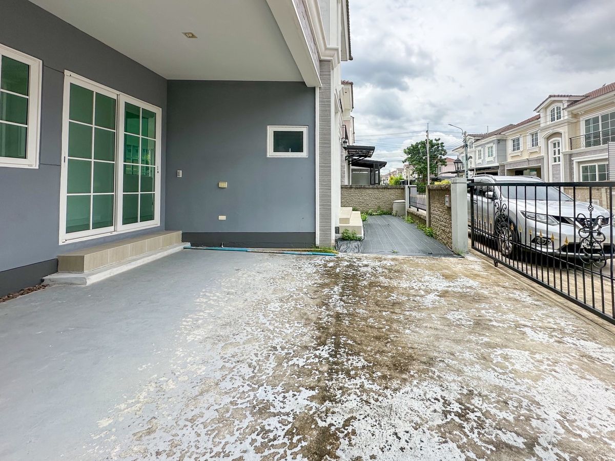 ขายบ้านท่าพระ ตลาดพลู วุฒากาศ : 🏡✨ ราคาดีที่สุด! บ้านแฝด GoldenNeoสาทรกัลปพฤกษ์ - บ้านมือ 1 ไม่เคยเข้าอยู่! ✨🏡