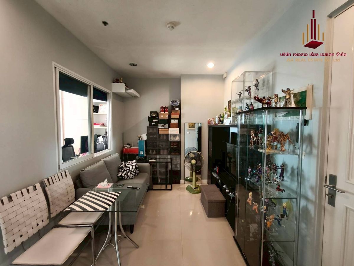 For SaleCondoWongwianyai, Charoennakor : ✨ For Sale: Q House Sathorn Condo ✨ 💰 ONLY 4,200,000 THB