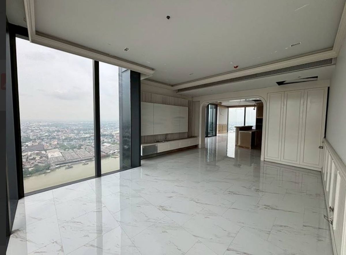 ขายคอนโดพระราม 3 สาธุประดิษฐ์ : ขาย Penthouse  วิวแม่น้ำเจ้าพระยา Panorama 