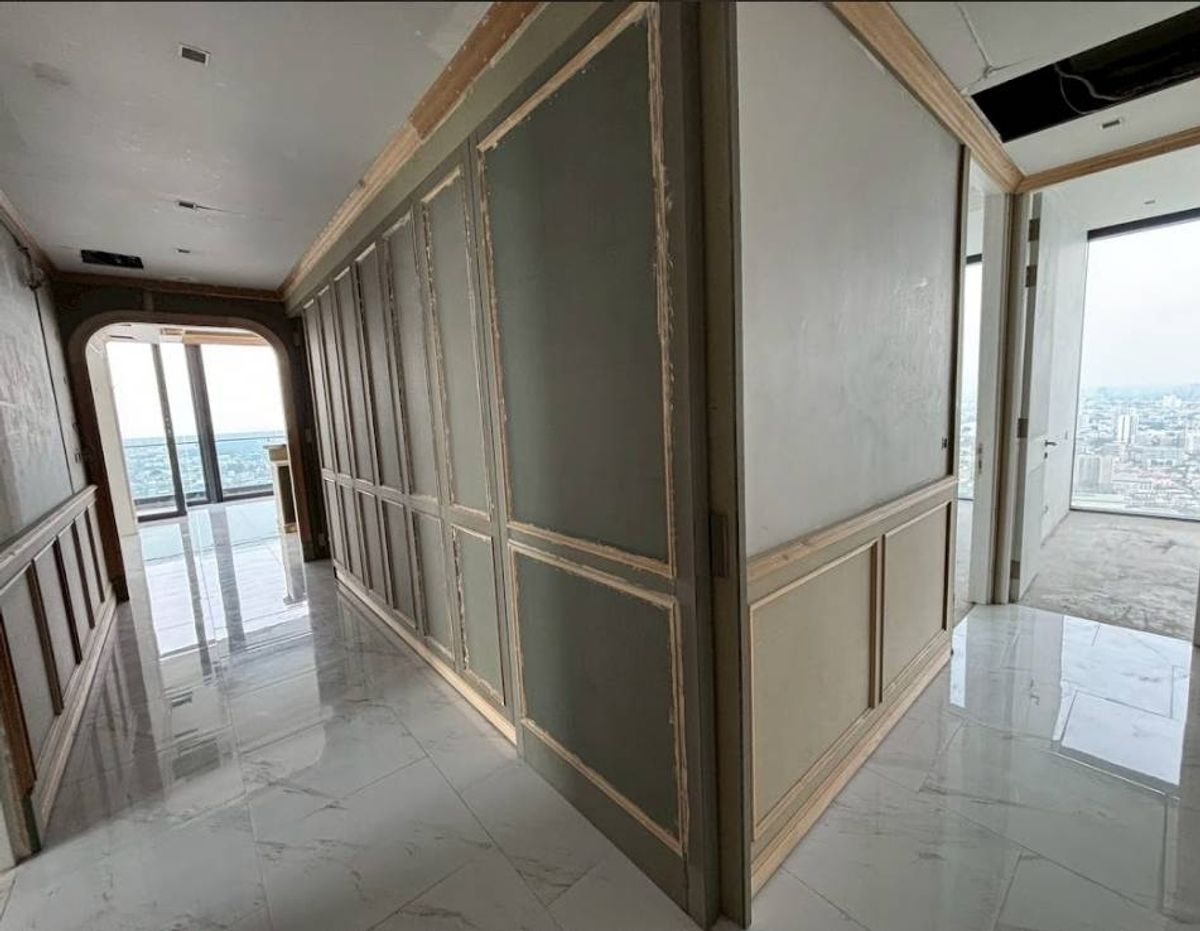 ขายคอนโดพระราม 3 สาธุประดิษฐ์ : ขาย Penthouse  วิวแม่น้ำเจ้าพระยา Panorama 