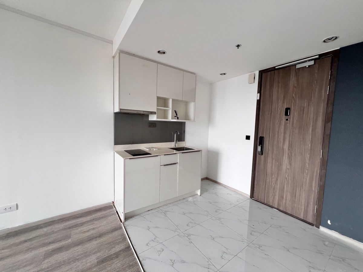 ขายคอนโดอ่อนนุช อุดมสุข : ขายคอนโด IDEO Mobi Sukhumvit 66  ราคา 6,390,000 บาท [NCs250807]