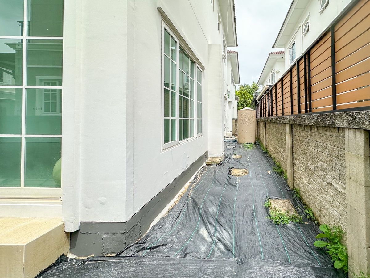 ขายบ้านท่าพระ ตลาดพลู วุฒากาศ : 🏡✨ ราคาดีที่สุด! บ้านแฝด GoldenNeoสาทรกัลปพฤกษ์ - บ้านมือ 1 ไม่เคยเข้าอยู่! ✨🏡