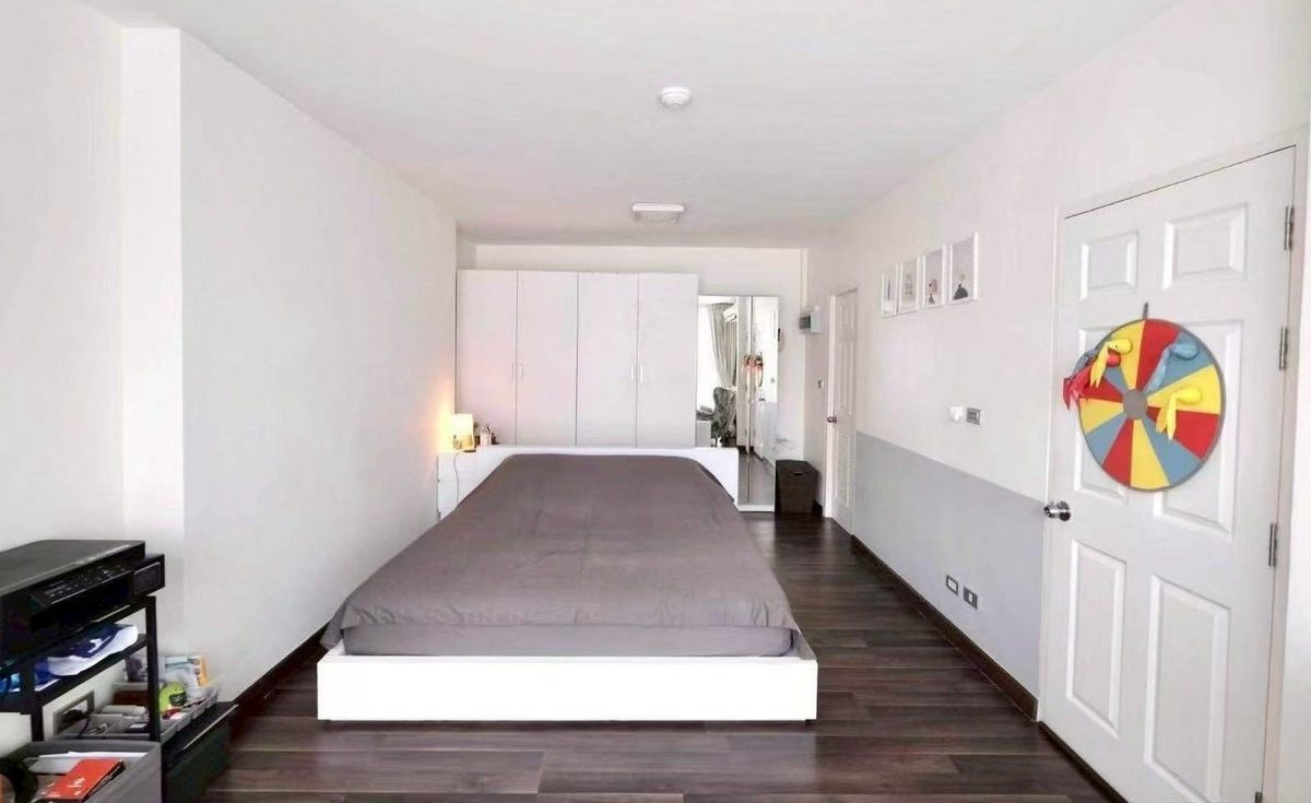 For SaleCondoRama9, Petchburi, RCA : Foreigner Quota Condo Garden Asoke - Rama 9 Price 4,500,000 baht [JZS250718]