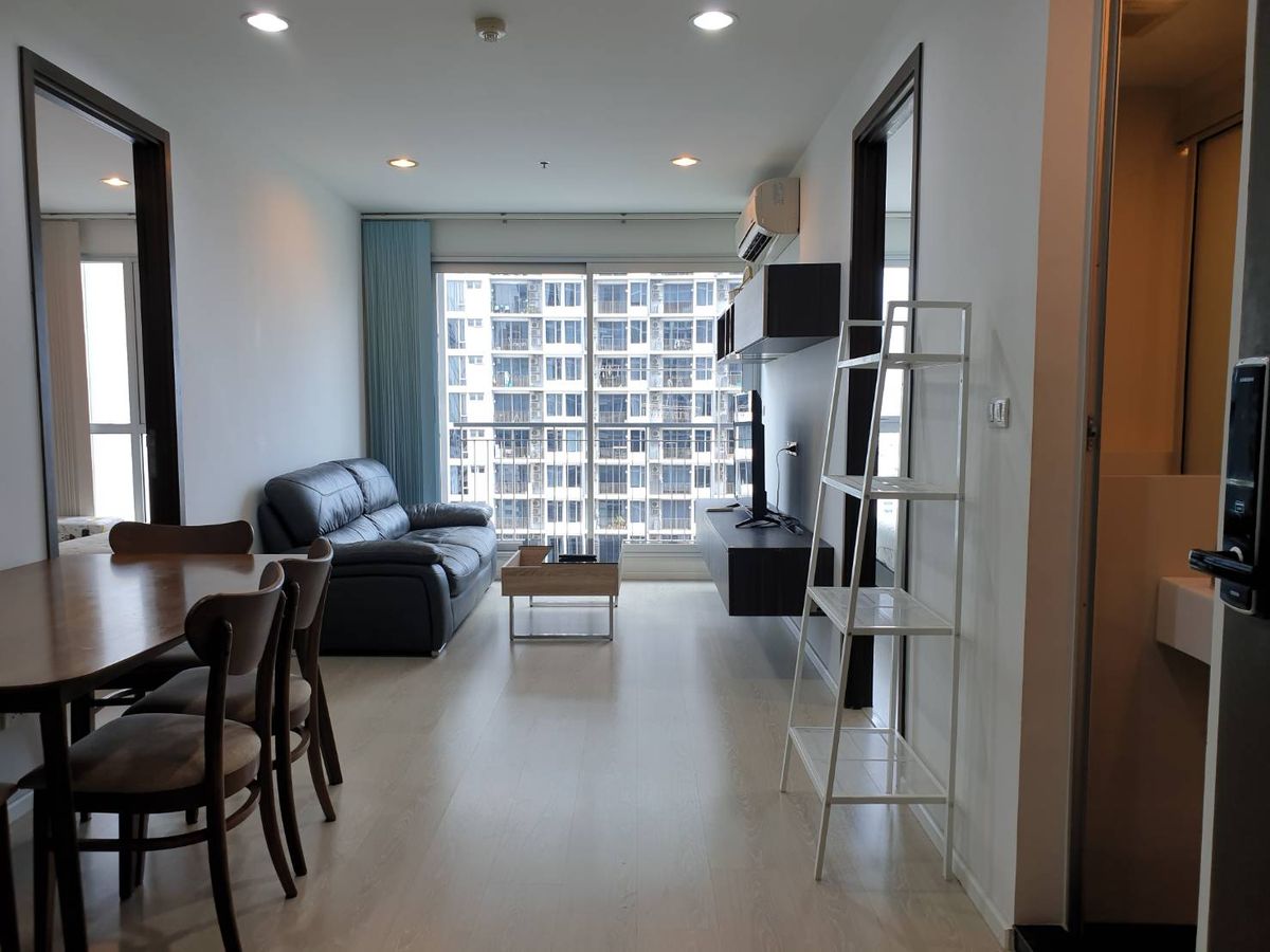 For RentCondoSathorn, Narathiwat : OMG1260  < Available 20-Aug-25 >  Nice 2 Bedroom unit + Sathorn CBD + for RENT @ [ Rhythm Sathorn - Narathiwas ]