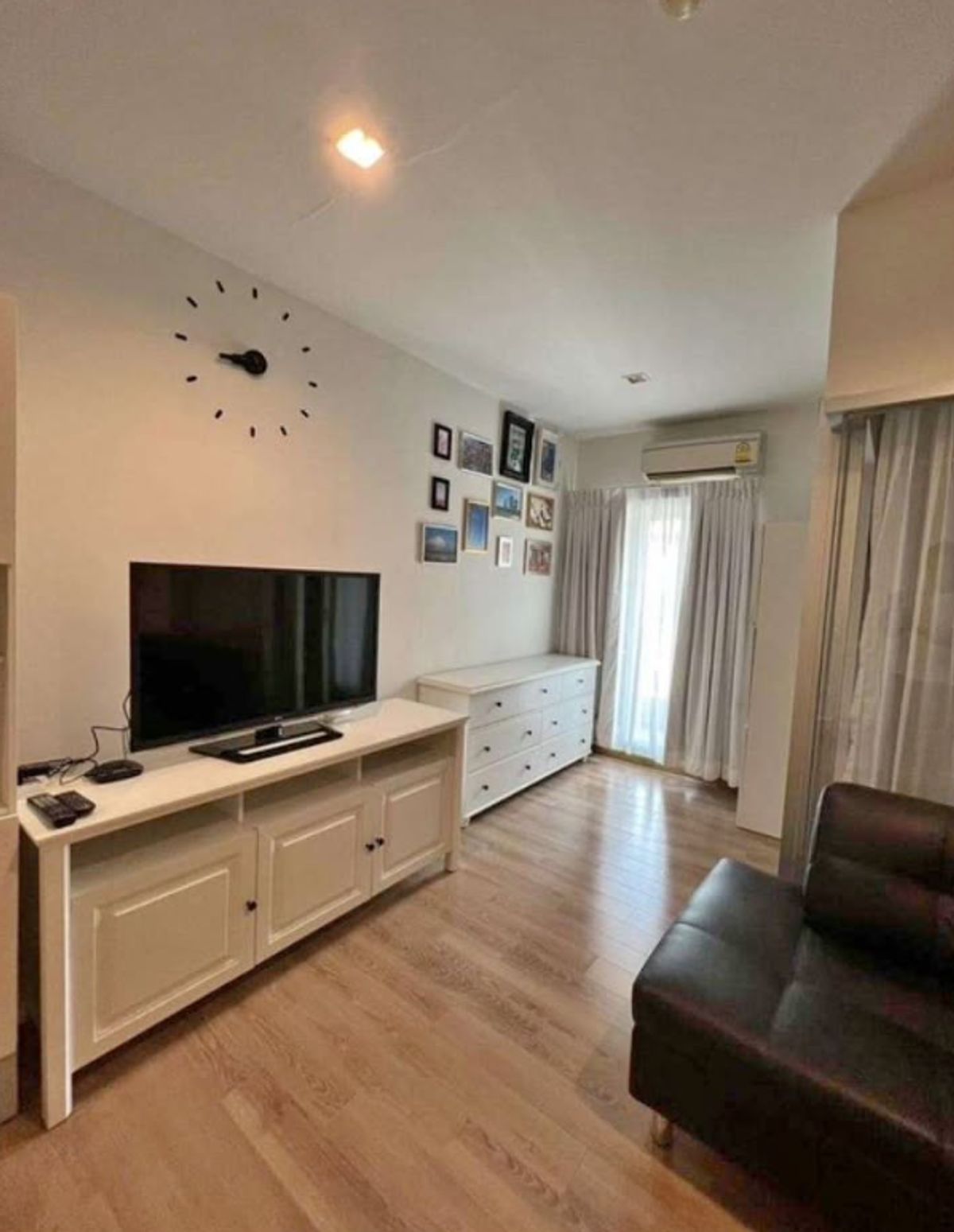 ขายคอนโดสยาม จุฬา สามย่าน : The Seed Memories Siam 41 sq.m. Eng 中 日 Please add LINE ID @806qphgn o8415o5483