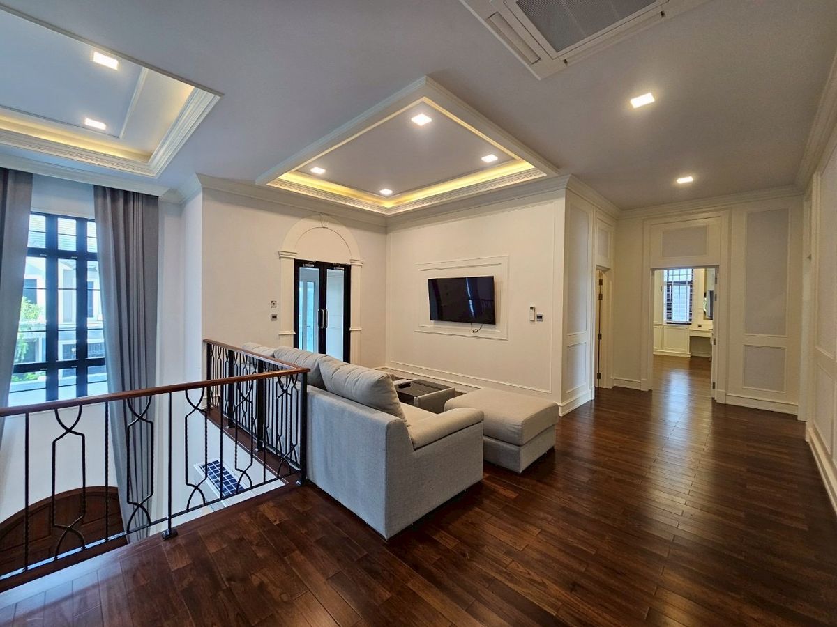 For RentHousePattanakan, Srinakarin : For RENT - Single House at the Pazzo Srinagarindra