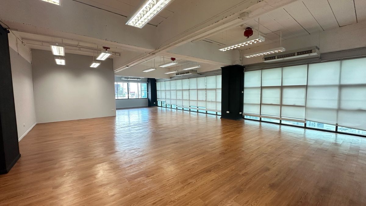 For RentOfficeSukhumvit, Asoke, Thonglor : 🏢 Office Space for Rent, 320 sq.m. in Thonglor