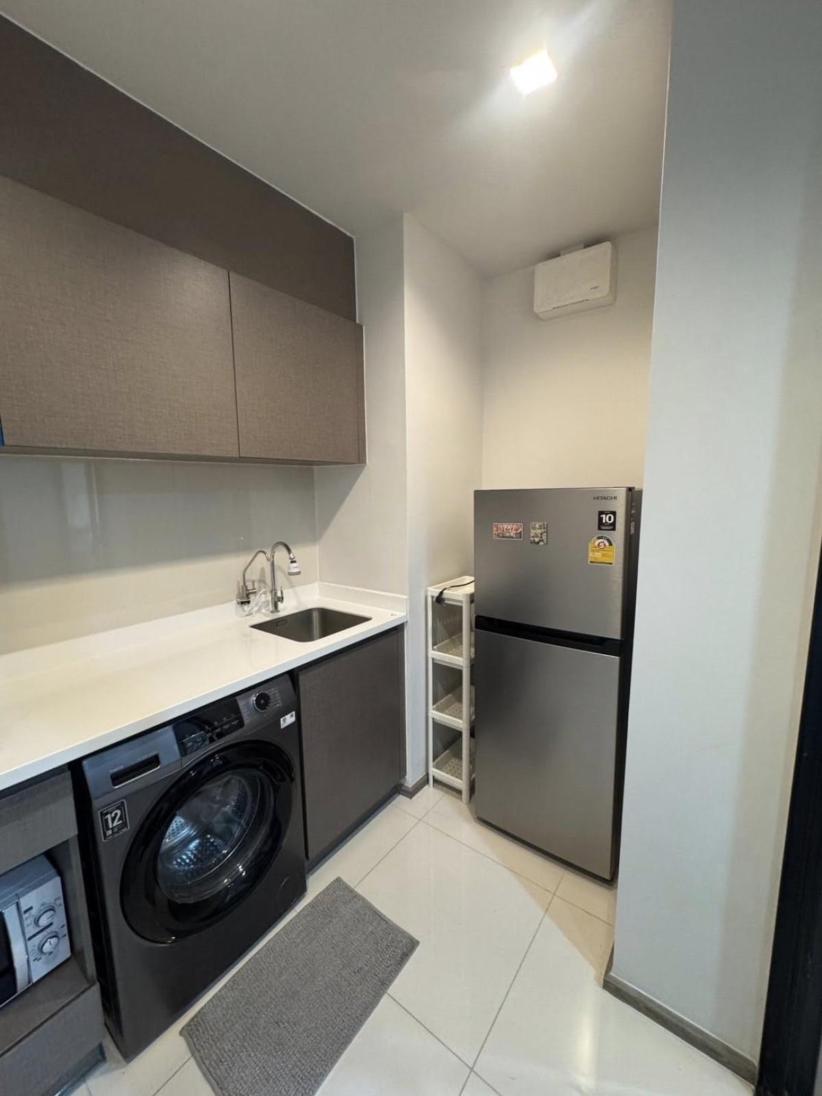 ขายคอนโดลาดพร้าว เซ็นทรัลลาดพร้าว : 03/04/2026, รวมค่าโอนคอนโด Life Ladprao Valley 2 ห้องนอน ใกล้ BTS/MRT 
เพียง 4.69 ล้าน ที่พักใจกลางลาดพร้าว สะดวกครบทุกไลฟ์สไตล์! 0642748883