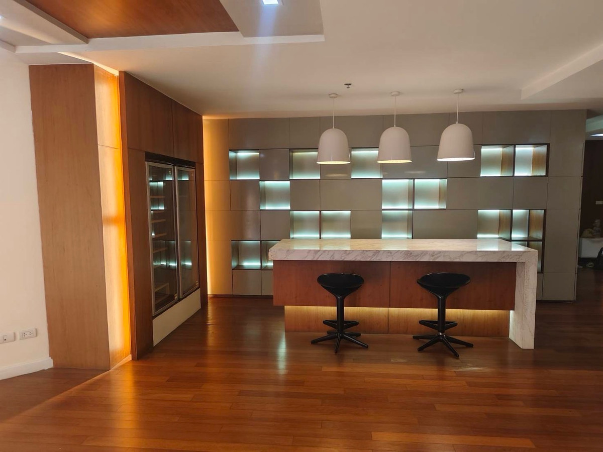 คอนโดพระราม 9 เพชรบุรีตัดใหม่ RCA : Belle Grand Rama 9 for sale/rent !6 bedrooms! owner post! คอนโด 6ห้องนอน!ขายและเช่า!